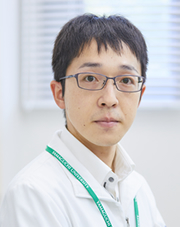 医師　末竹 諒