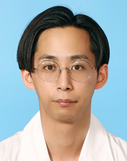 医師　渡邉倫哉
